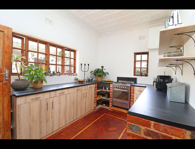 3 BEDROOM HOUSE FOR SALE IN NORWOOD